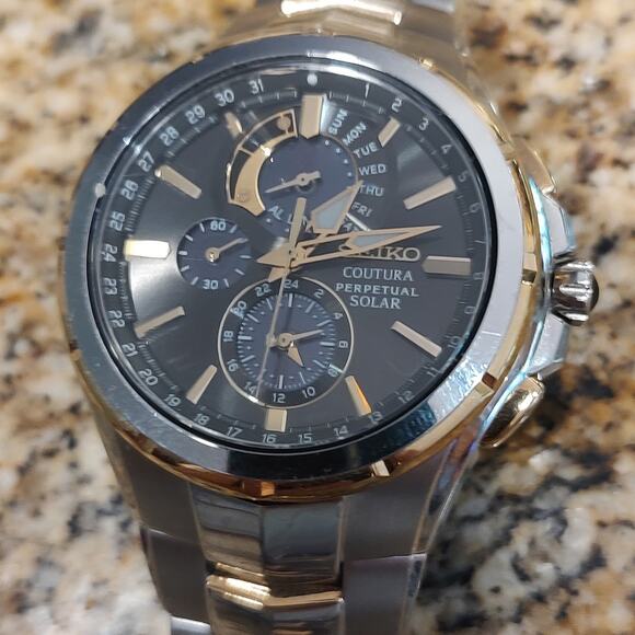 Seiko Coutura Perpetual Solar Watch Model V198-0AB0 Stainless Steel - Picture 2 of 15